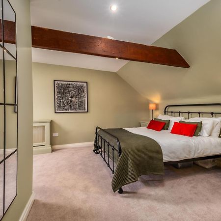 Luxury Town Centre Loft Apartment In Converted Granary Stamford Exterior photo